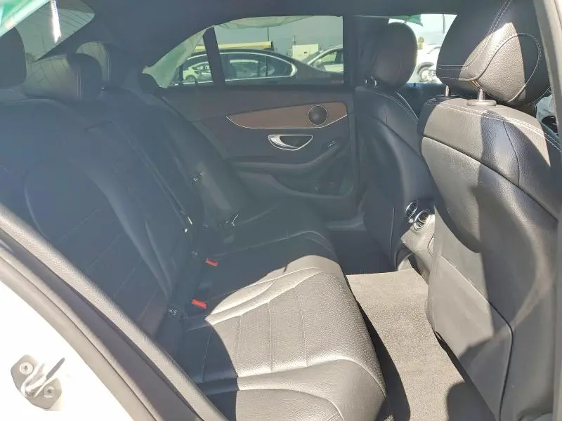 2019 MERCEDES-BENZ C 300  