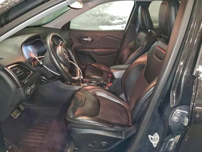 2019 JEEP CHEROKEE TRAILHAWK  