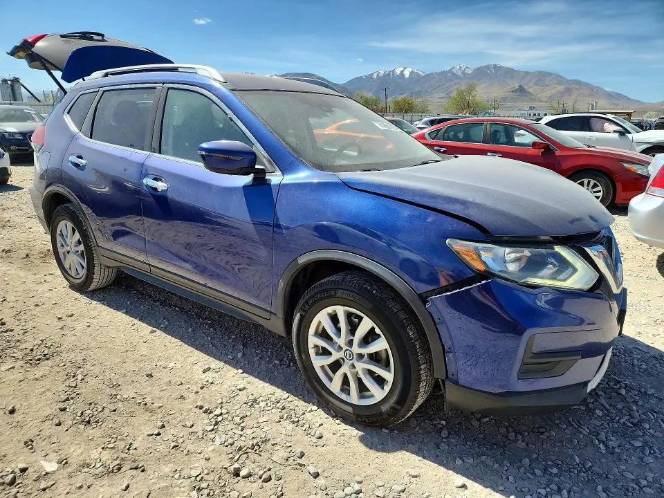 2020 NISSAN ROGUE SV  