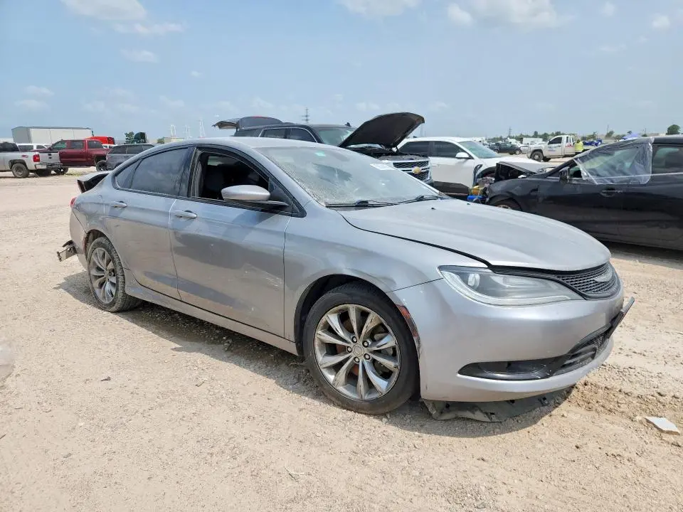 2015 CHRYSLER 200 S  