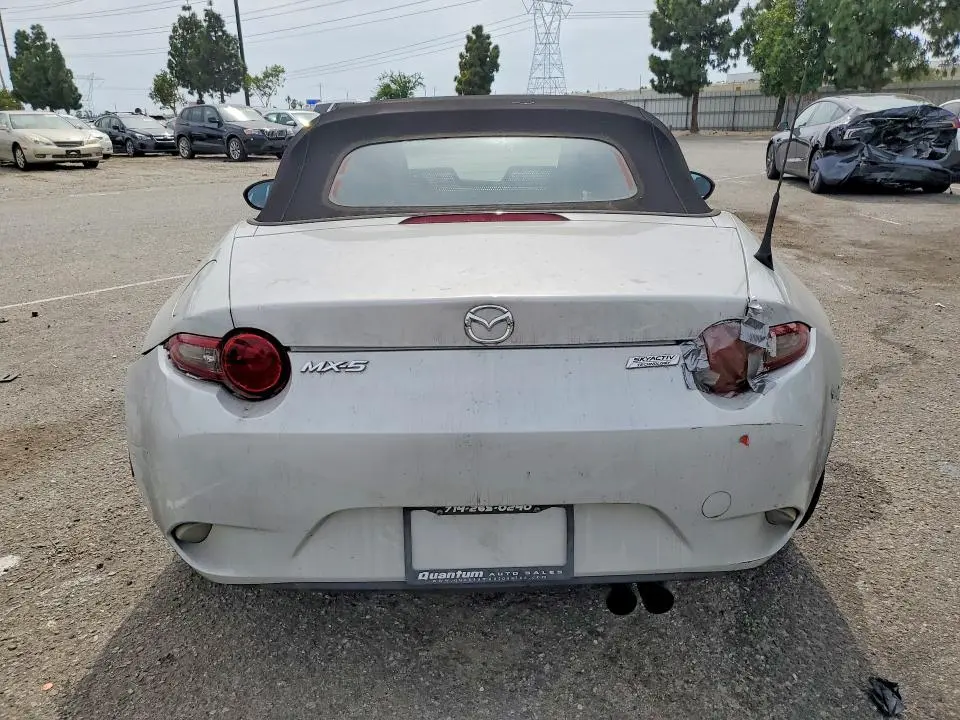 2016 MAZDA MX-5 MIATA SPORT  