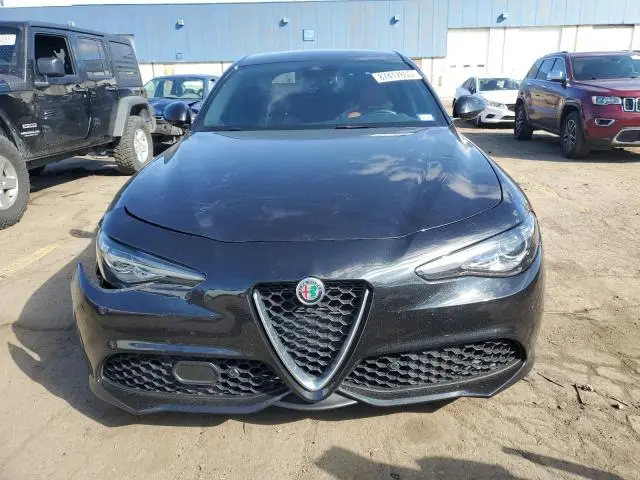 2023 ALFA ROMEO GIULIA TI  