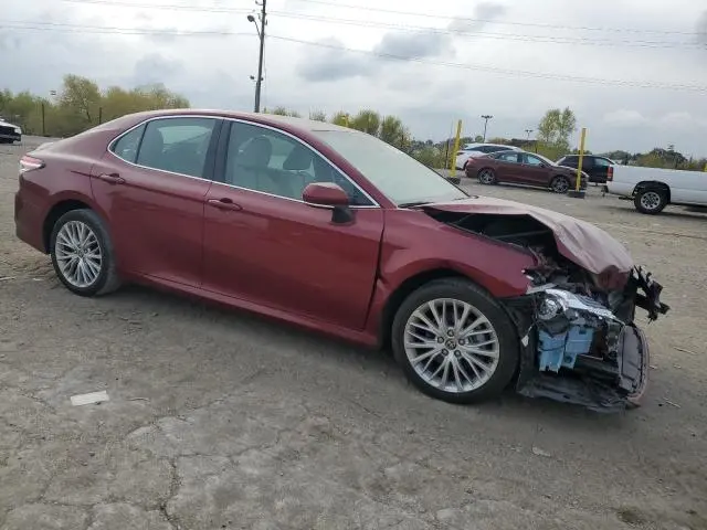 2020 TOYOTA CAMRY XLE  