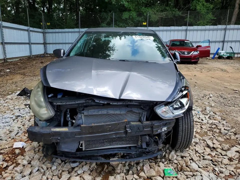 2014 HYUNDAI ACCENT GS  