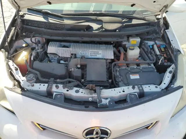 2013 TOYOTA PRIUS V   