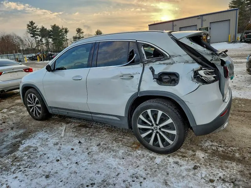 2021 MERCEDES-BENZ GLA 250 4MATIC  