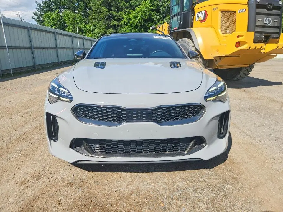 2022 KIA STINGER GT1  