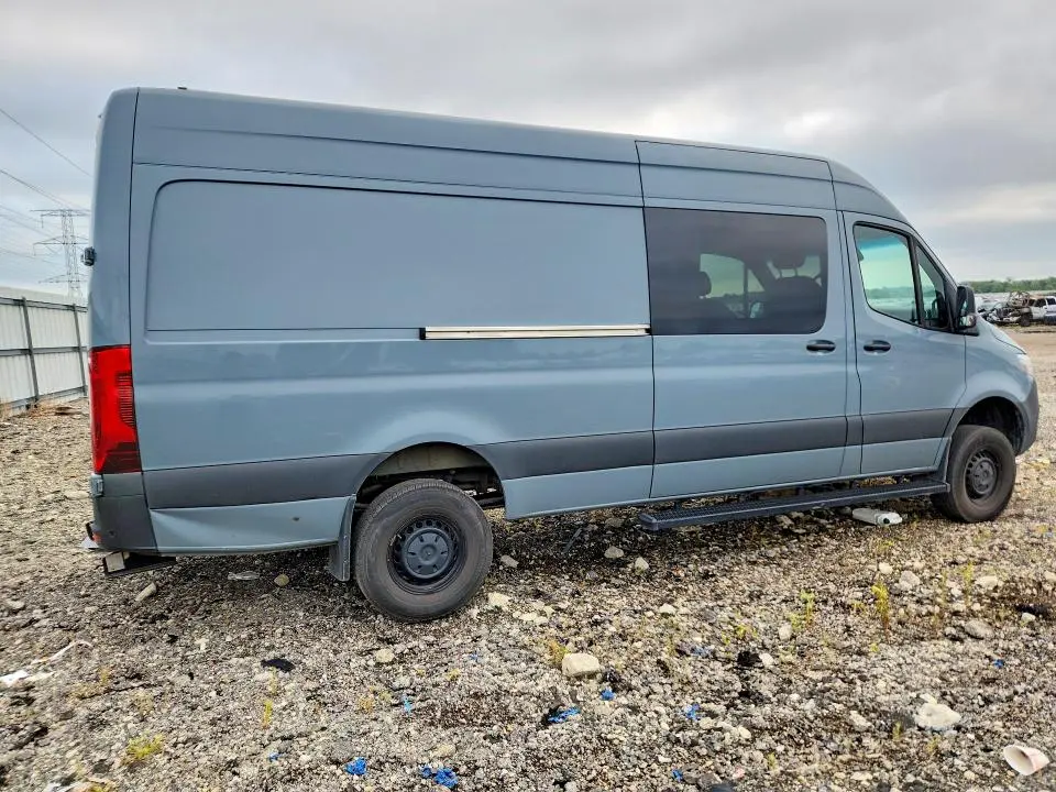 2024 MERCEDES-BENZ SPRINTER 2500  