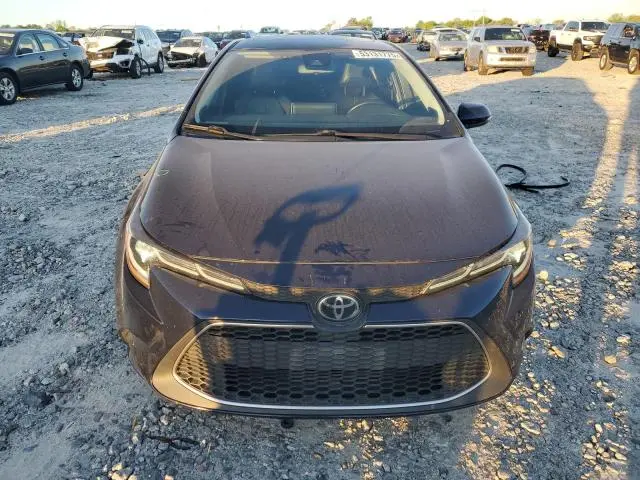 2020 TOYOTA COROLLA XLE  