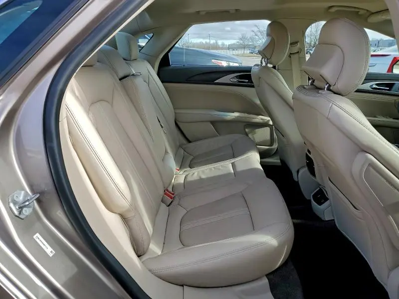 2019 LINCOLN MKZ RESERVE II  