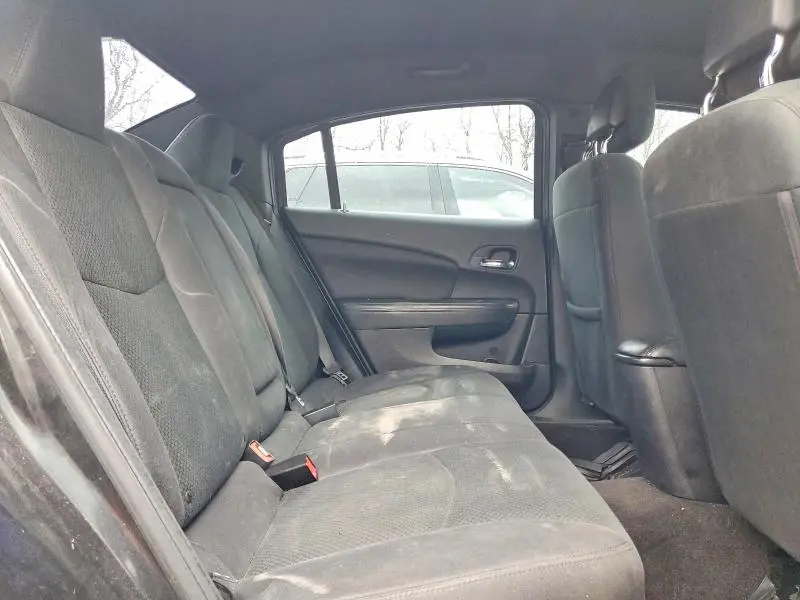 2011 CHRYSLER 200 LX  