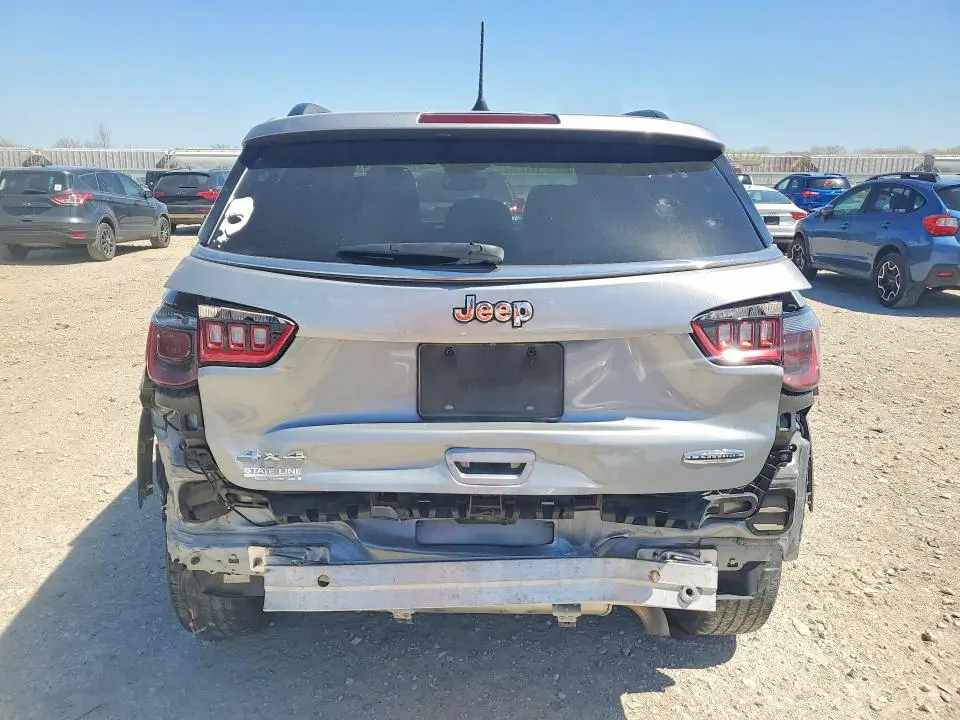 2022 JEEP COMPASS LATITUDE  