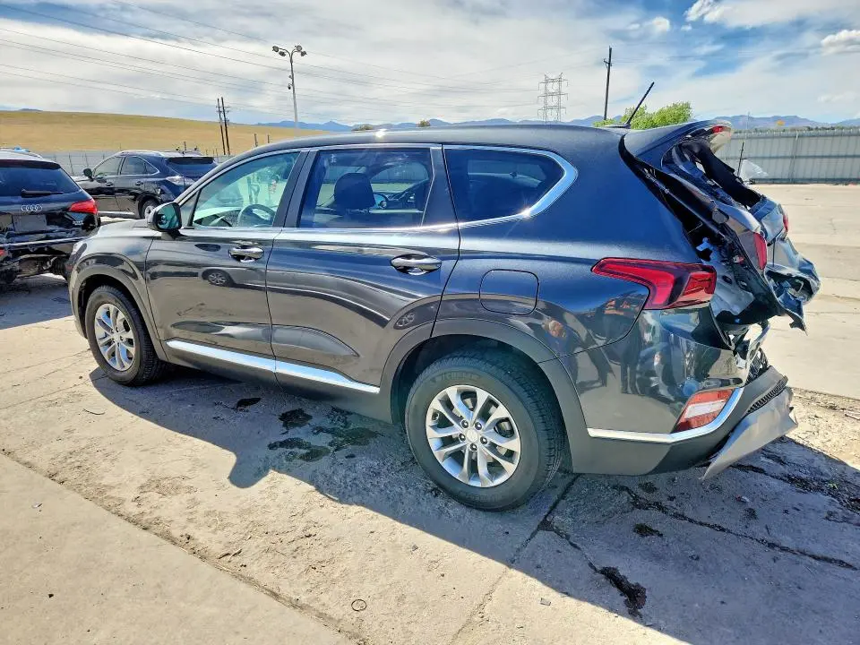 2020 HYUNDAI SANTA FE SE  