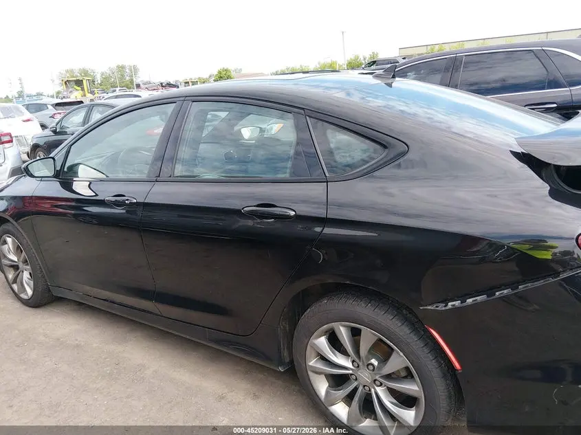 2015 CHRYSLER 200 S