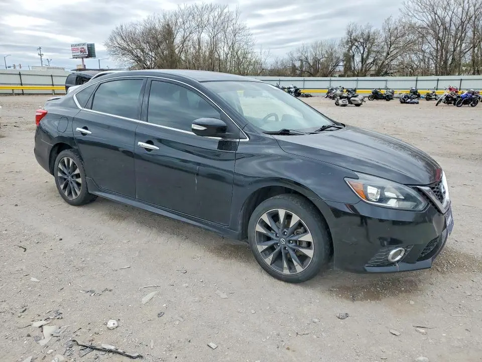 2017 NISSAN SENTRA SR  