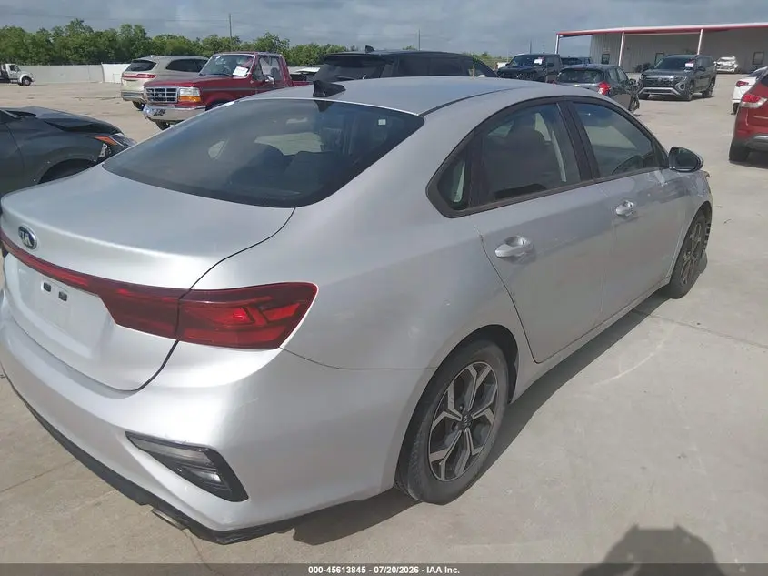 2021 KIA FORTE LXS
