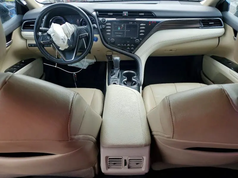 2019 TOYOTA CAMRY HYBRID  