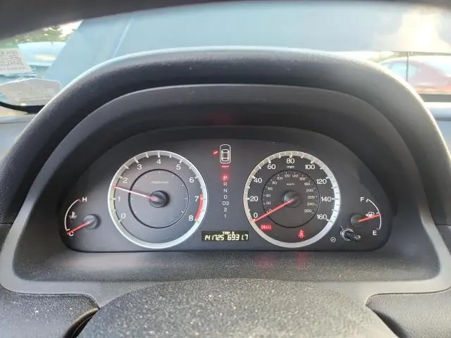 2010 HONDA ACCORD LX