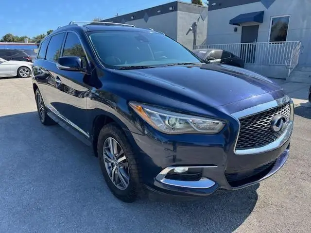 2020 INFINITI QX60 LUXE  