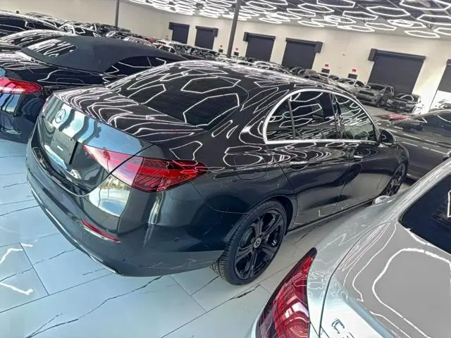 2023 MERCEDES-BENZ C 300  