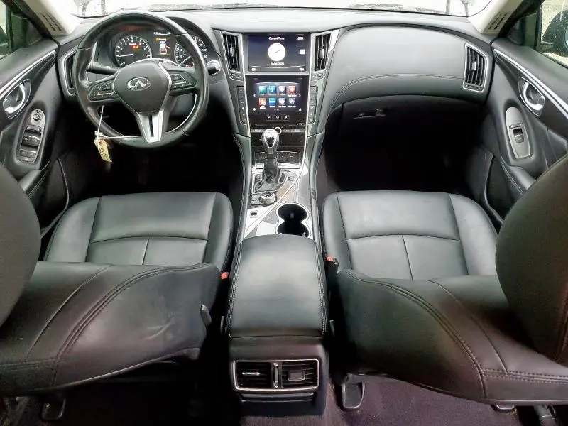 2018 INFINITI Q50 PURE