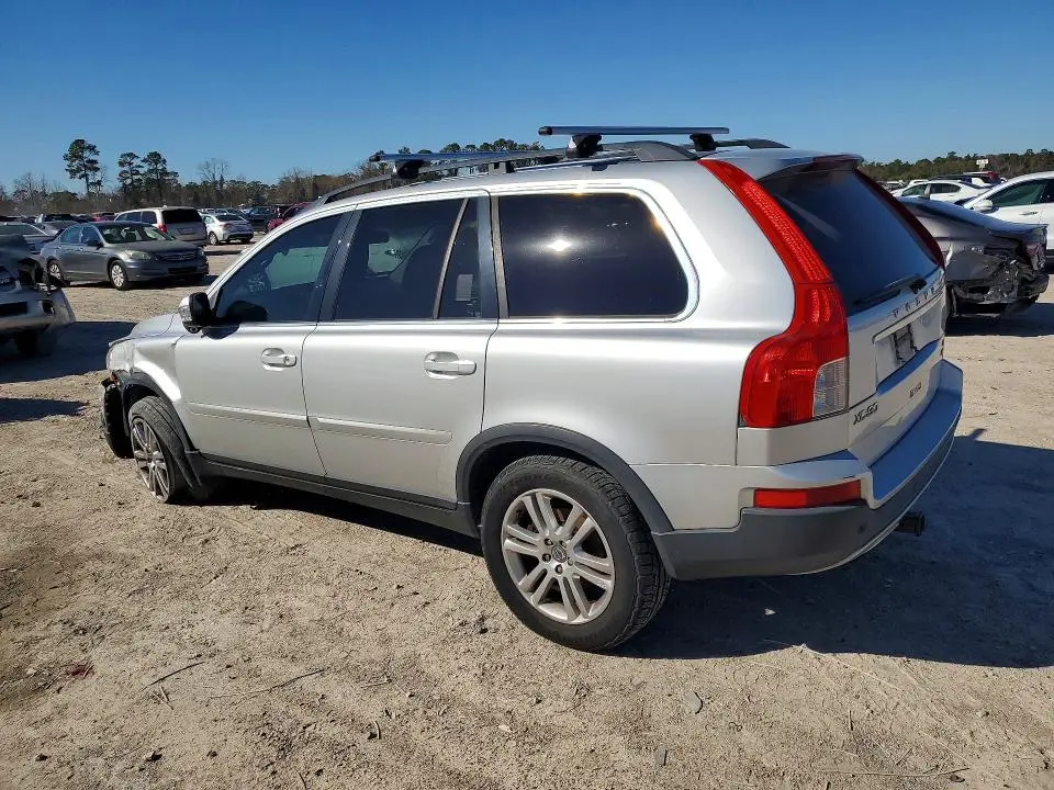 2010 VOLVO XC90 3.2  