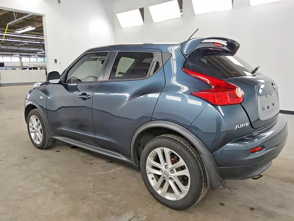 2014 NISSAN JUKE S  