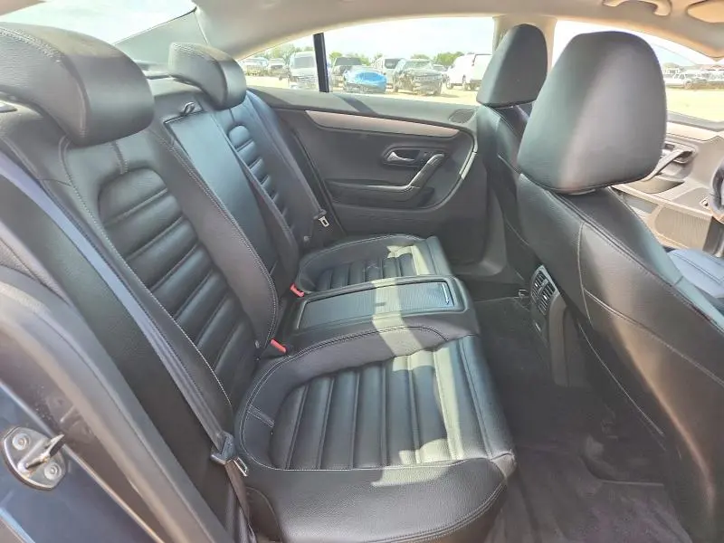2010 VOLKSWAGEN CC SPORT  