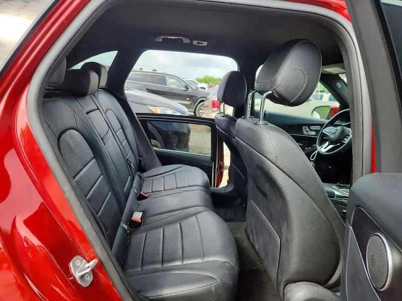 2020 MERCEDES-BENZ GLC 300 4MATIC  
