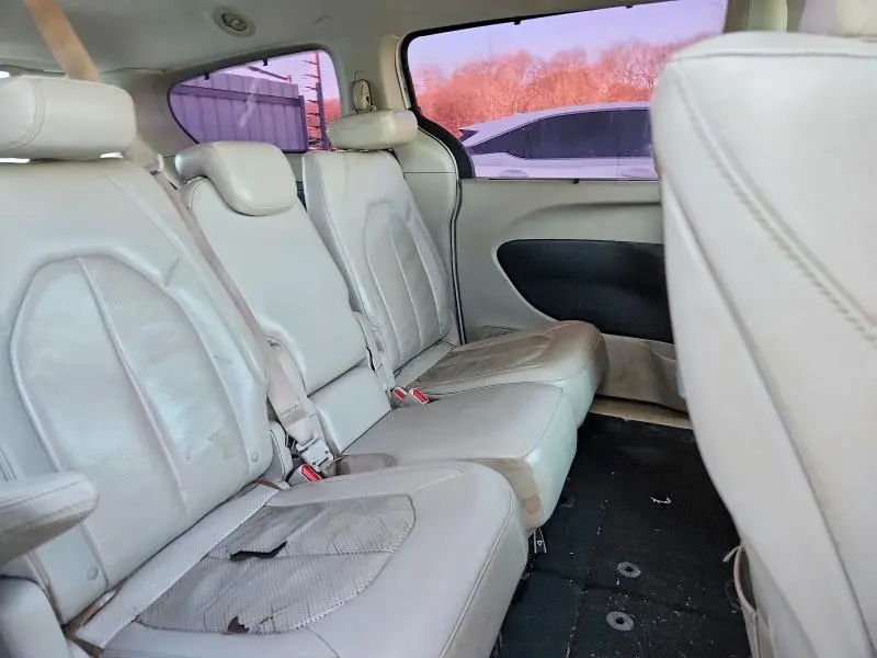 2017 CHRYSLER PACIFICA TOURING L PLUS  