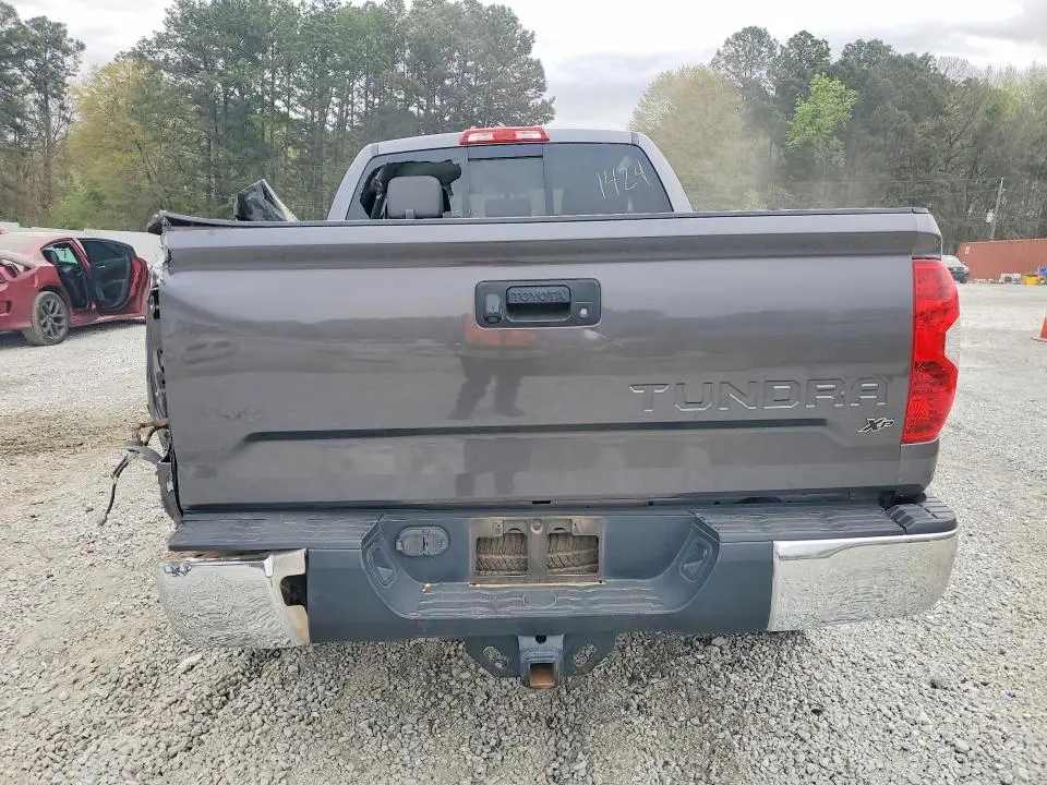 2014 TOYOTA TUNDRA SR5  