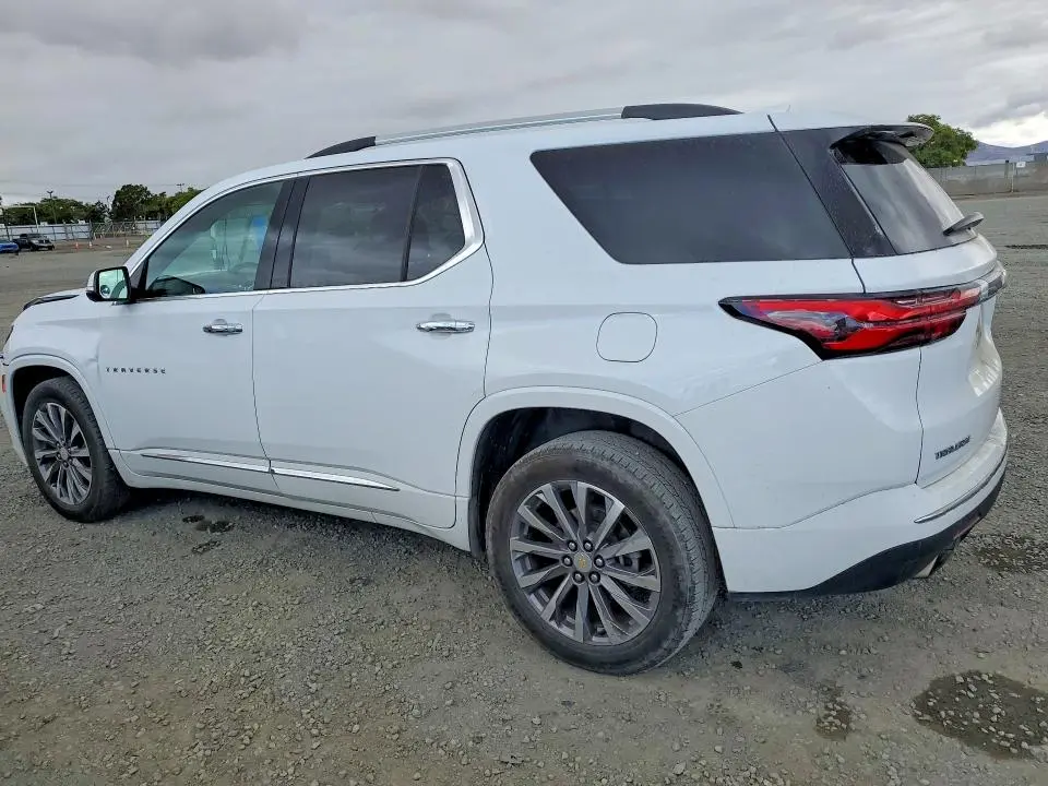 2023 CHEVROLET TRAVERSE PREMIER  