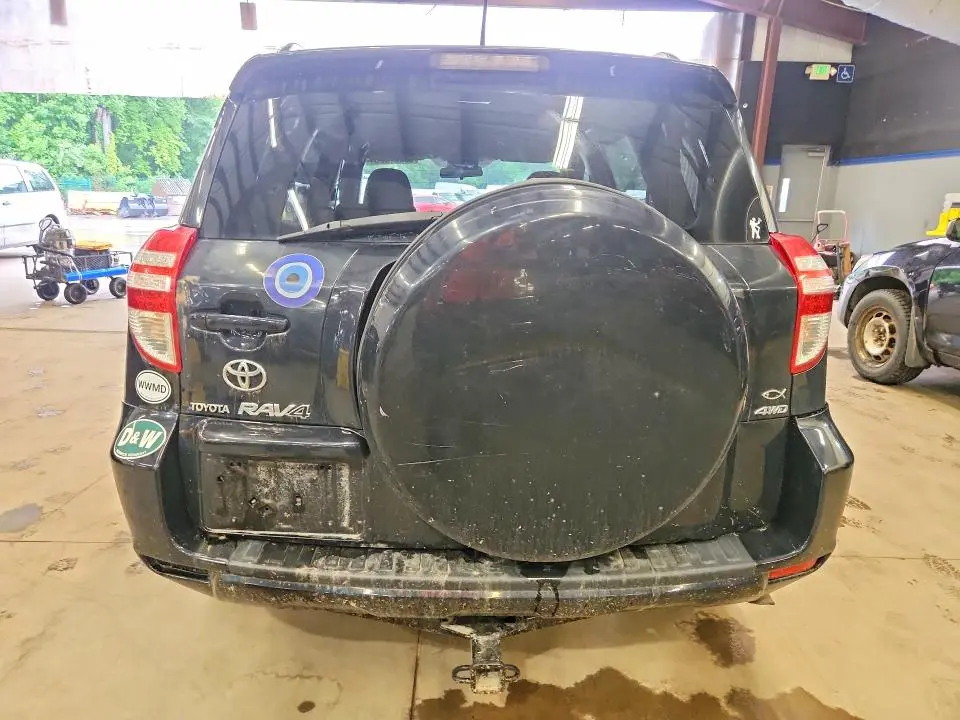 2010 TOYOTA RAV4 BASE  