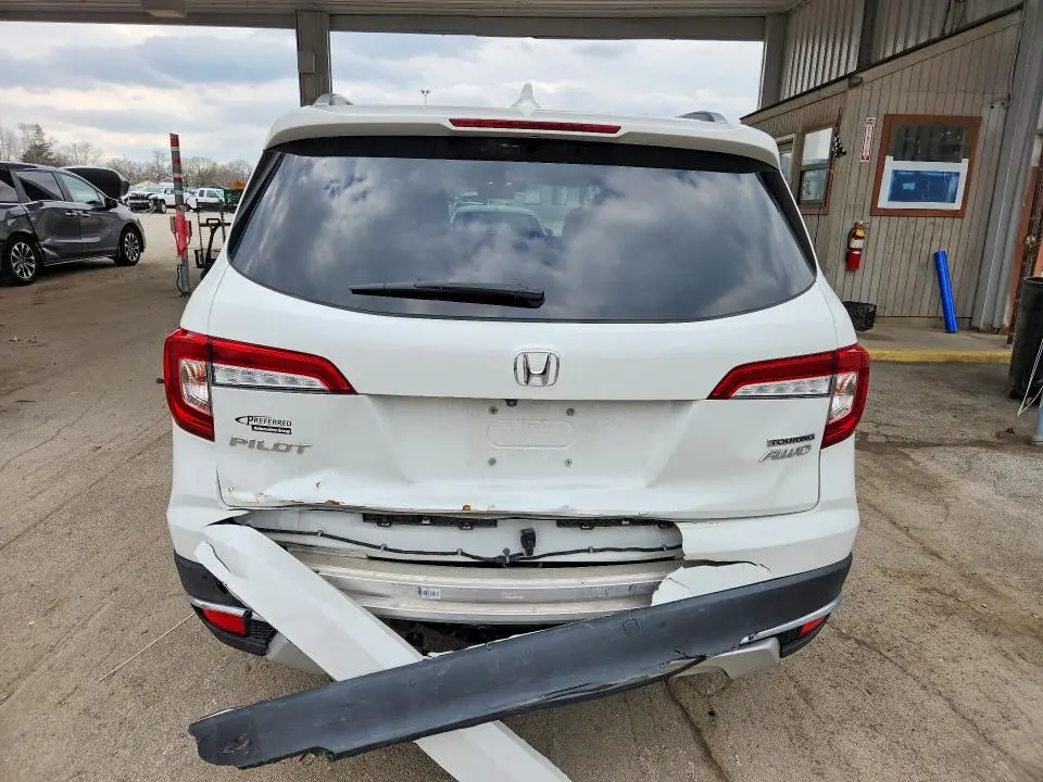 2020 HONDA PILOT TOURING  