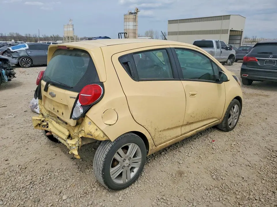 2014 CHEVROLET SPARK 1LT  
