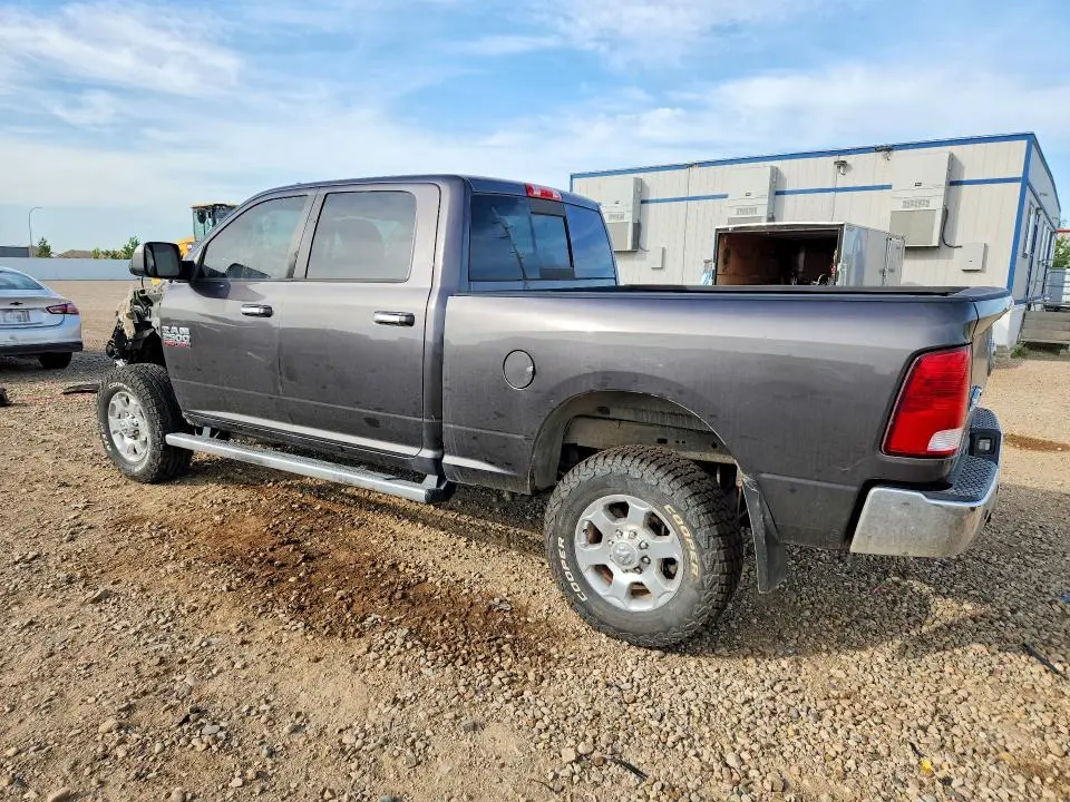 2016 RAM 2500 SLT  