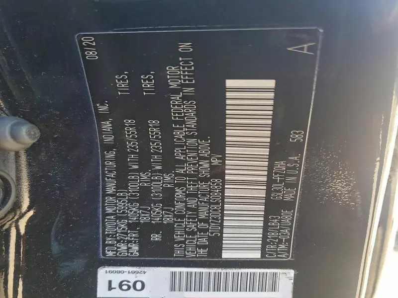 2020 TOYOTA SIENNA XLE  