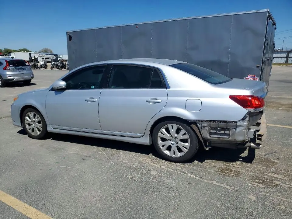 2011 TOYOTA AVALON BASE  