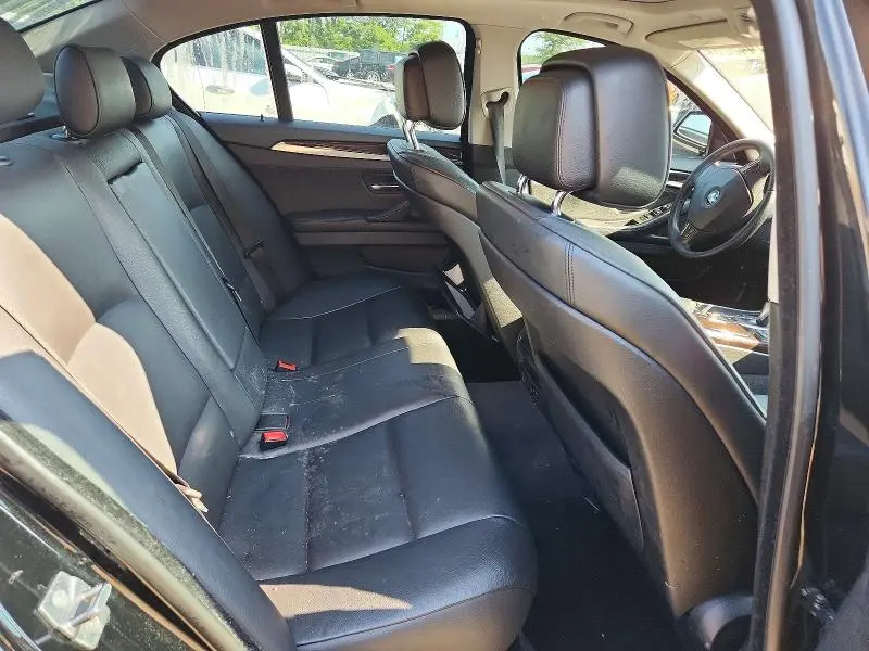 2012 BMW 528 XI  