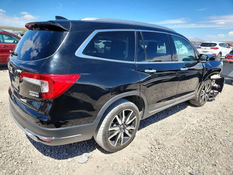 2019 HONDA PILOT TOURING  