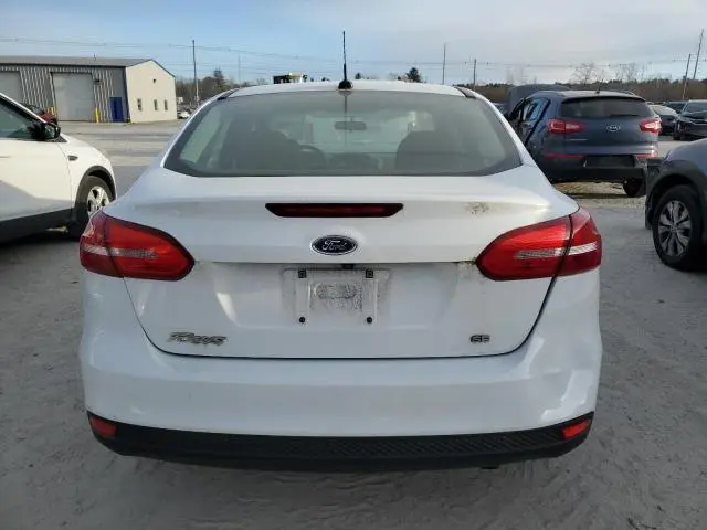 2016 FORD FOCUS SE  