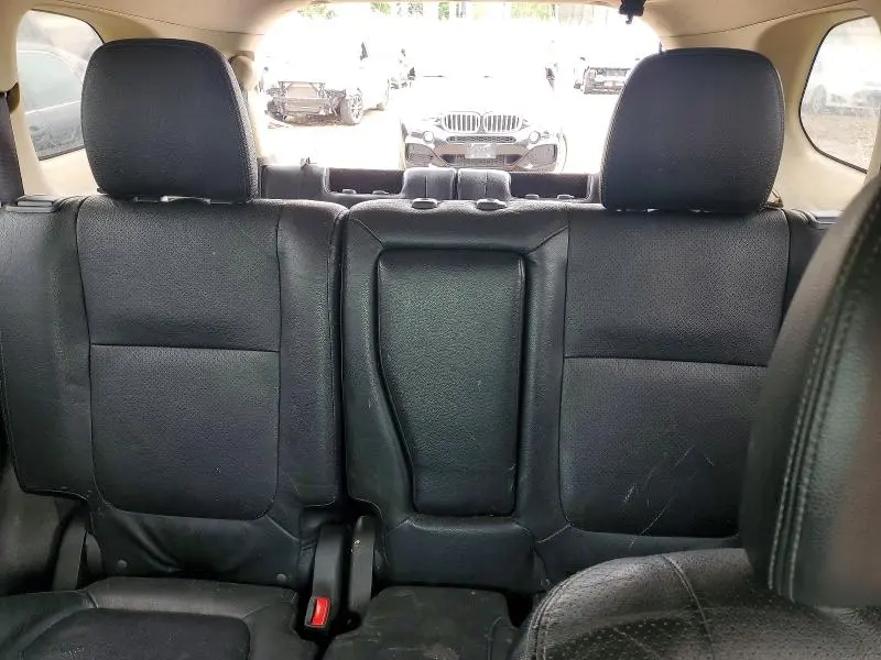 2016 MITSUBISHI OUTLANDER SE  