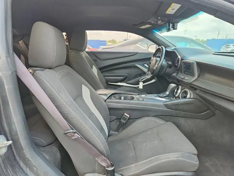 2017 CHEVROLET CAMARO LT  