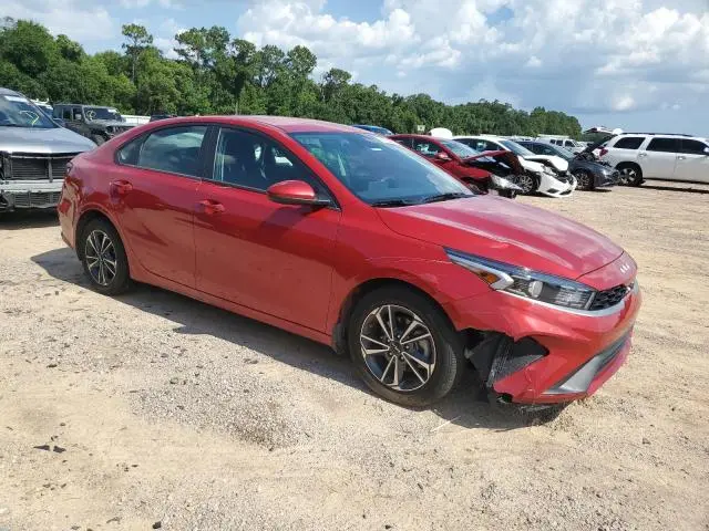 2024 KIA FORTE LX  
