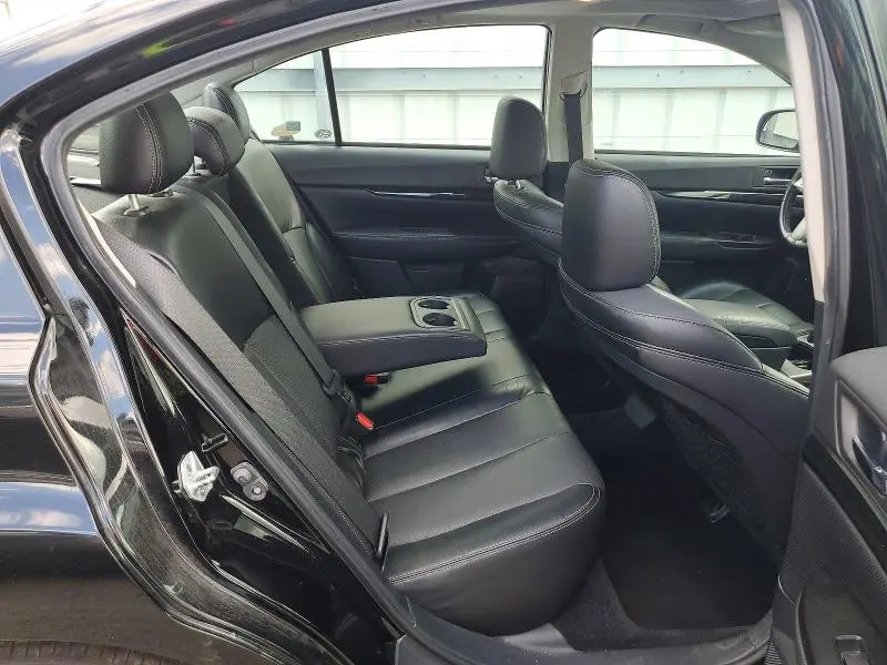 2011 SUBARU LEGACY 2.5GT LIMITED  