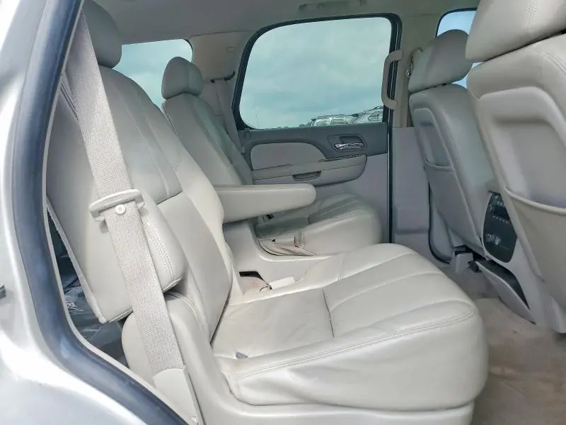 2010 CHEVROLET TAHOE   