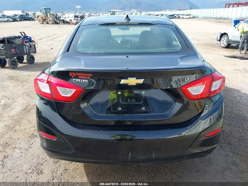 2018 CHEVROLET CRUZE LT AUTO