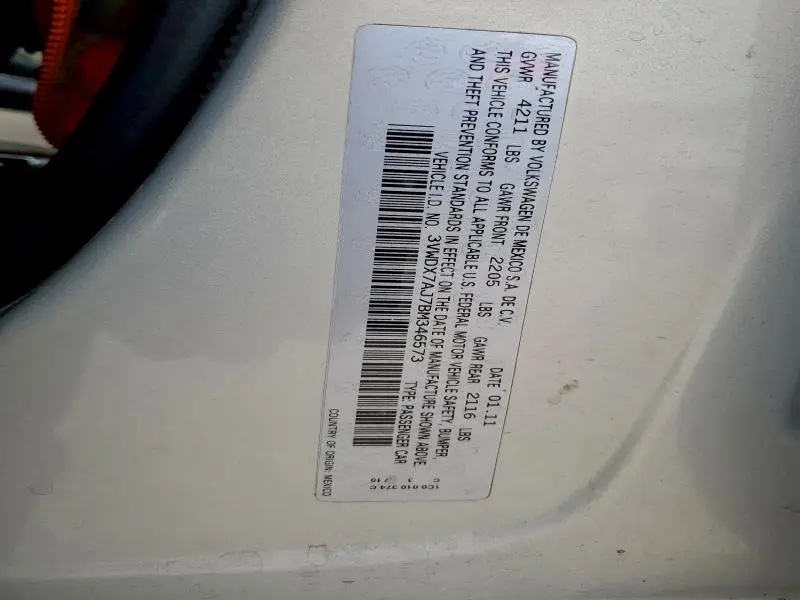 2011 VOLKSWAGEN JETTA SE  