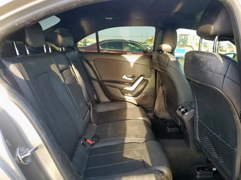 2020 MERCEDES-BENZ A 220  