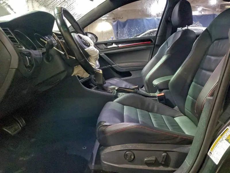 2017 VOLKSWAGEN GTI S/SE  